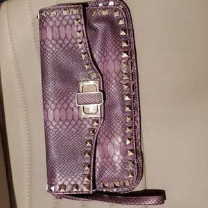 Large wristlet
